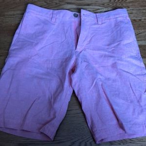 Men’s banana republic shorts (salmon color)